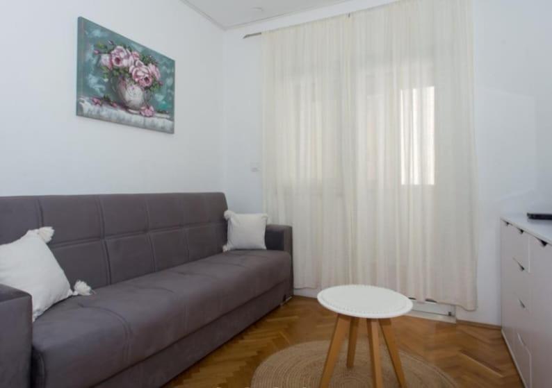 Ferienwohnung Michael Omiš Exterior foto
